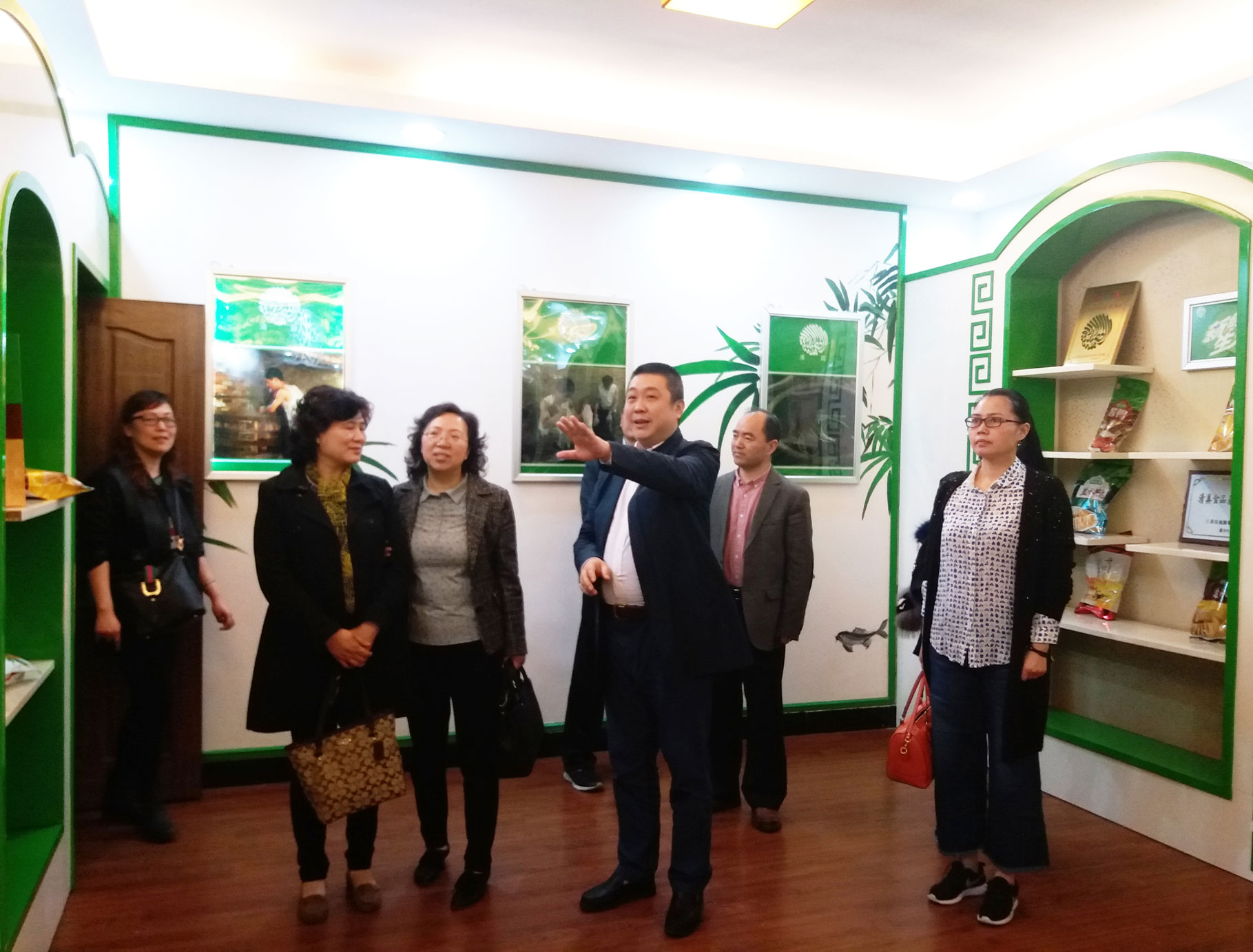 “十二五”民品定点生产企业检查团莅临韩复兴