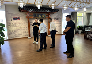 香河正大有限公司总裁阮德军一行亲临桂花鸭考察交流