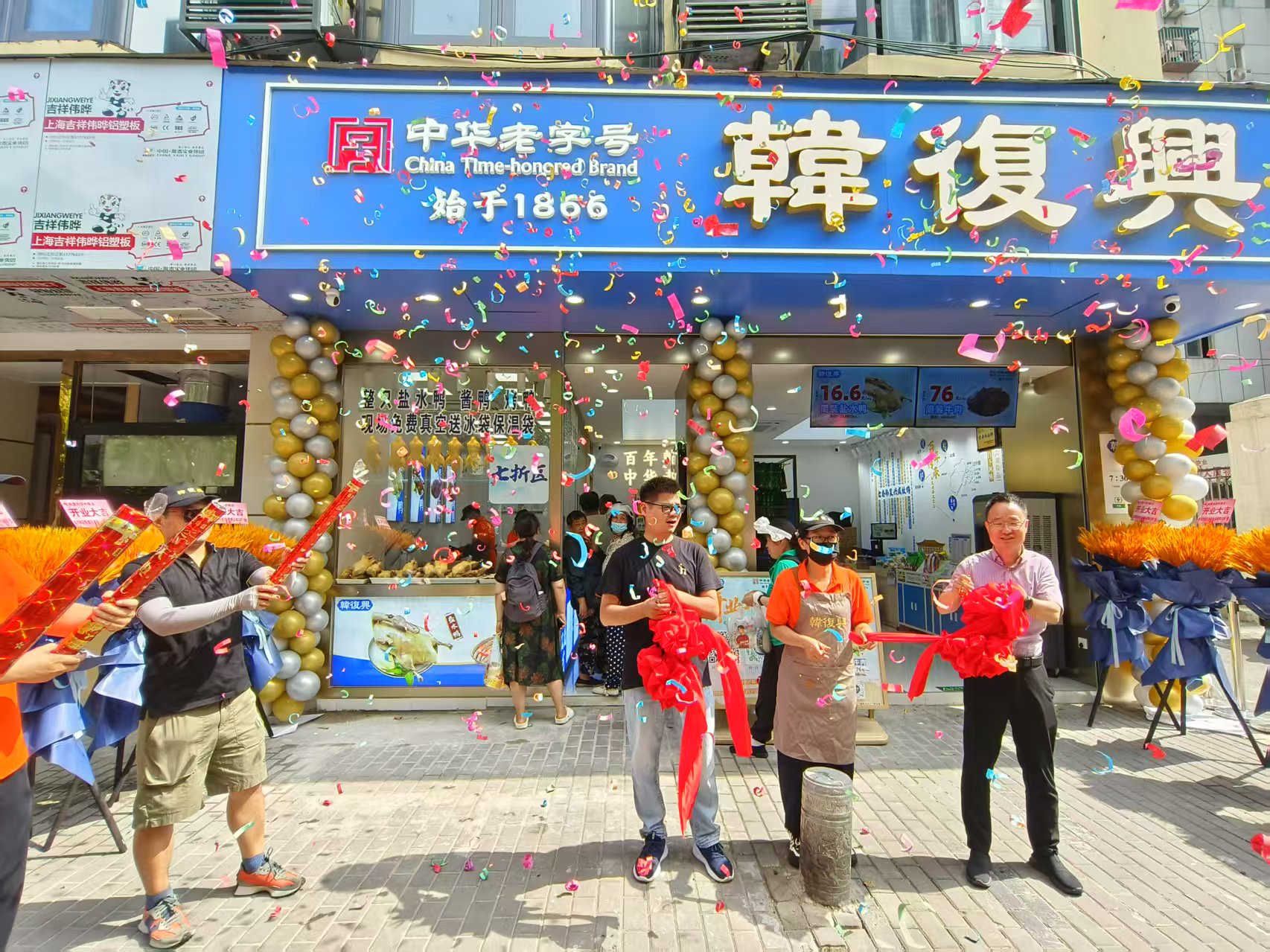 汉中门韩复兴换新颜  老街坊点赞“买着舒心”