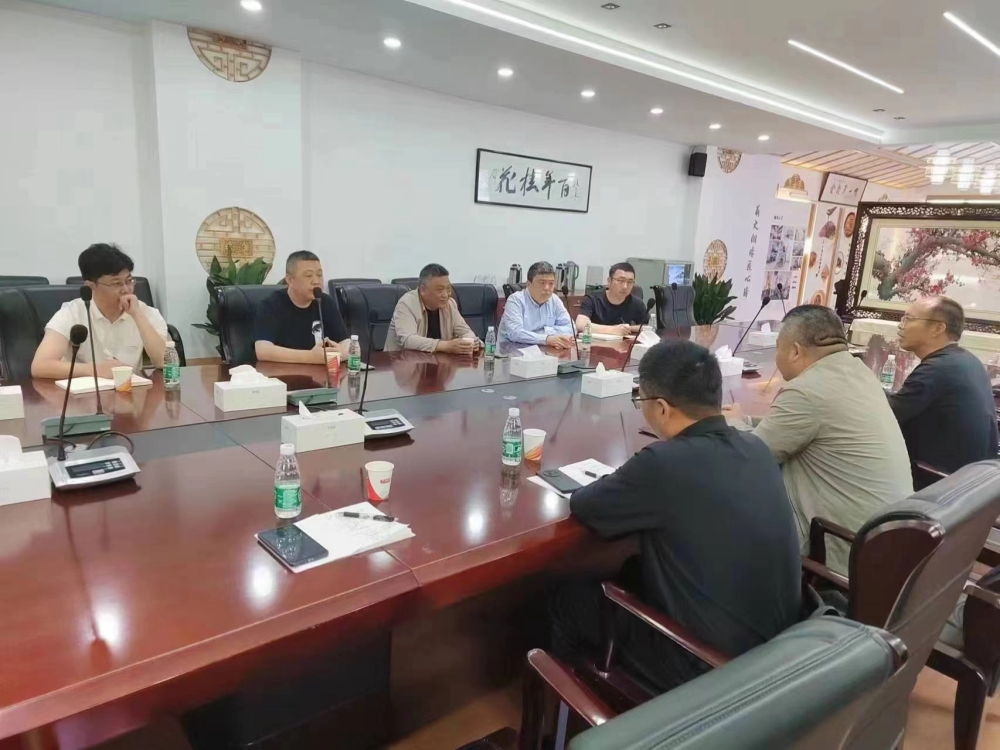 徐州佳合农牧集团谢殿峰董事长一行亲临桂花鸭集团考察